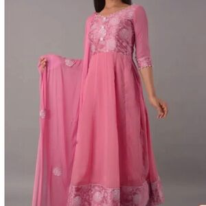 Baby pink salvar kameez size 3XL new with tags from utsav chiffon and lined